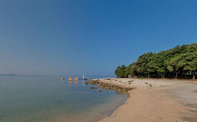 Apartments Antonija Punta Skala Next To Falkensteiner Resort Petrcane Exterior photo
